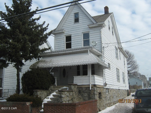 581 Arthur St