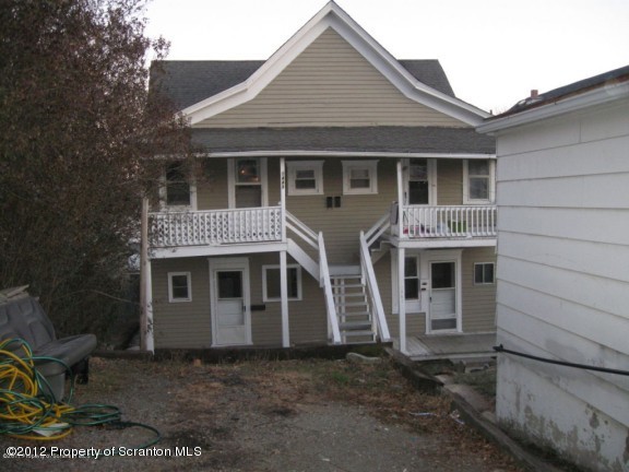 1441 1443 N Sumner Avenu