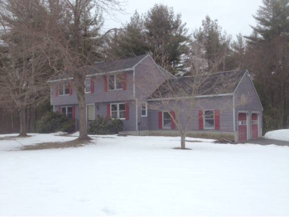 4 Pondview Dr