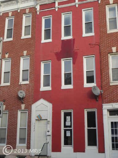 1027 N Fulton Ave