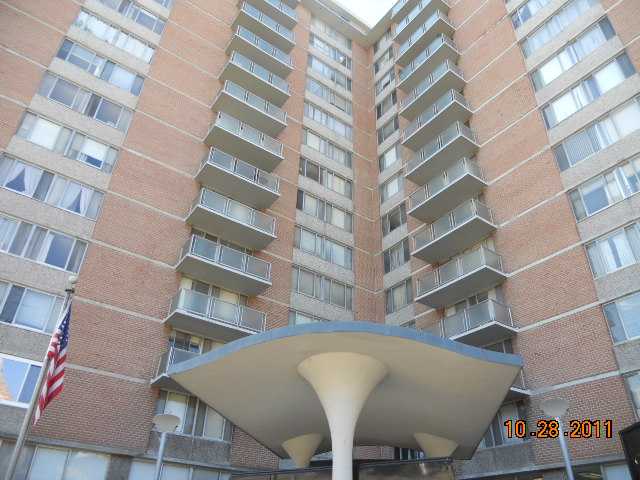 1 E University Pkwy Unit 1403