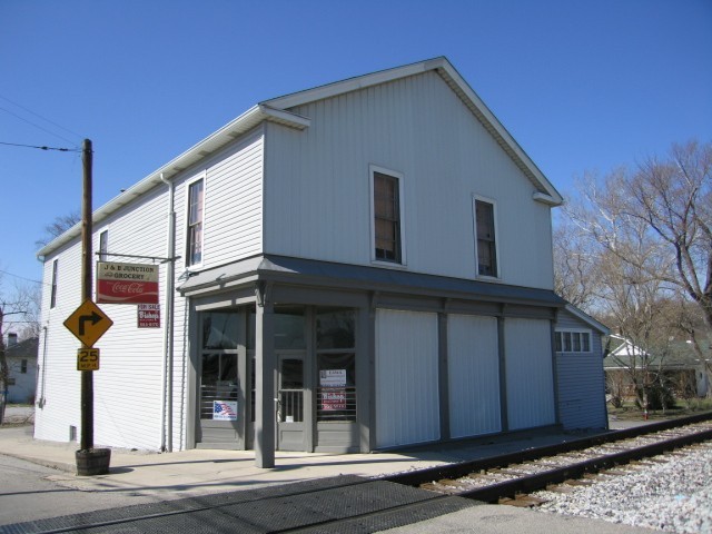 316 MAIN ST