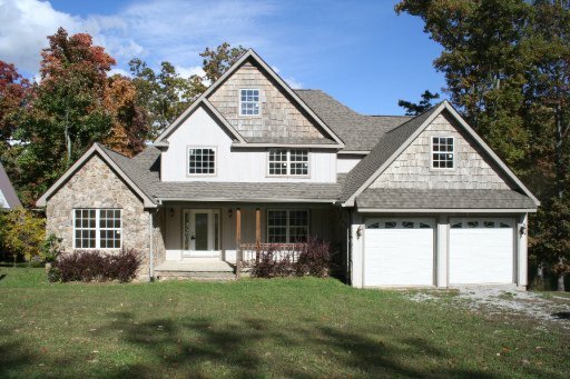 1036 Greenwood Dr
