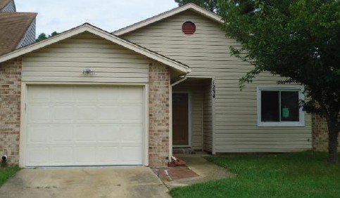 1234 Eaglewood Dr