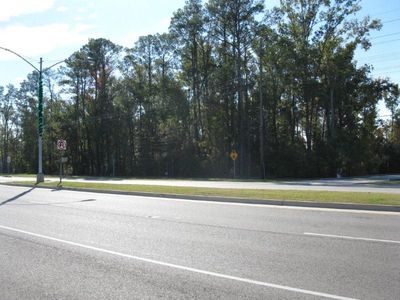 Magnolia Ridge Drive at Park Avenue