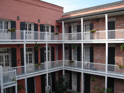 1350 Bourbon St