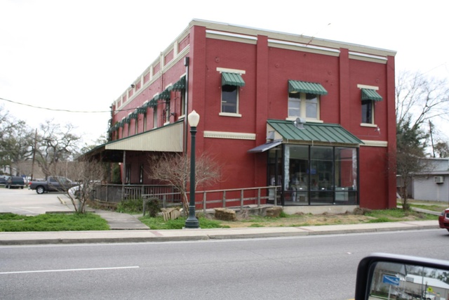 1808 Front Street