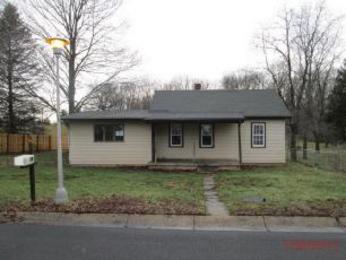 1532 S 4th St