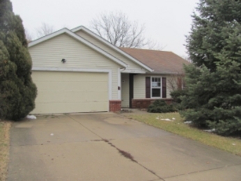 2125 Wake Robin Dr