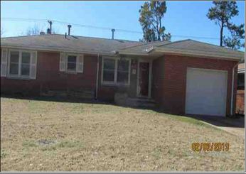 140 W Rose Dr
