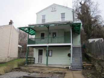 513 Mary St