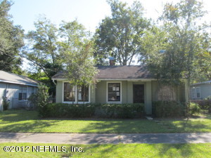 3242 Myra St