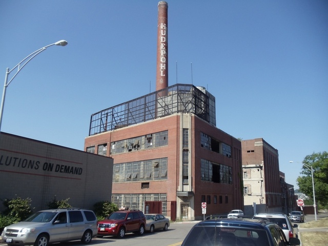 801 West Sixth Street