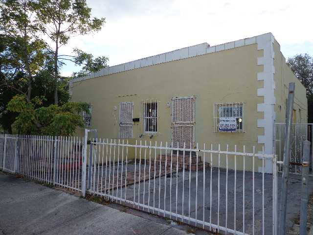 7028 Nw 2nd Ct