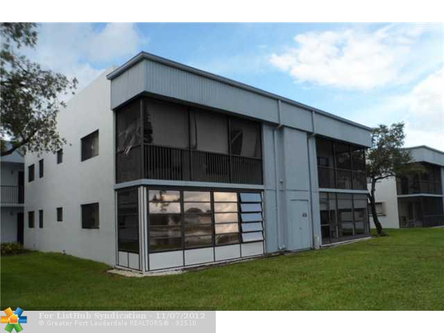 9920 Nw 68th Pl Apt 210