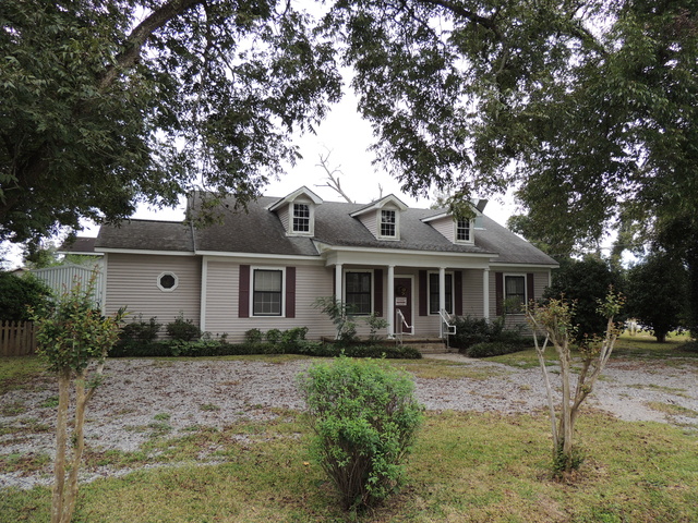 210 N Morgan Ave