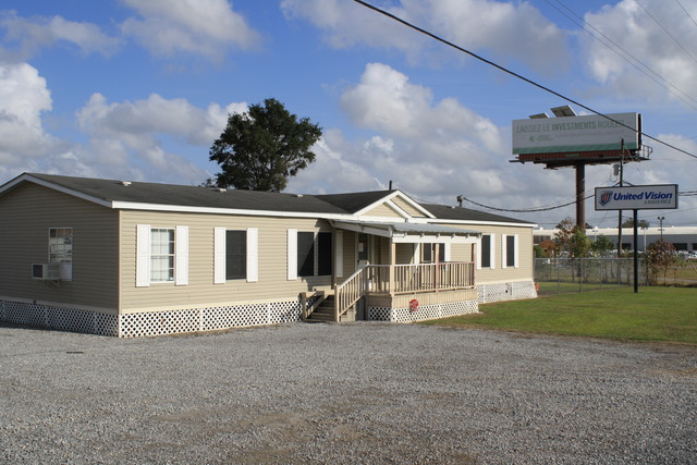 6206 Hwy 90 W