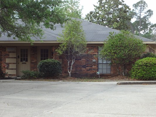 1921 Corporate Square