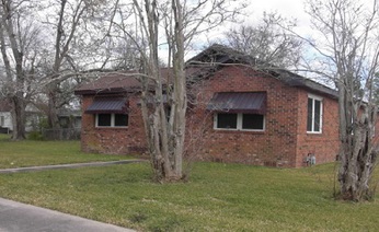 1121 Lee Ave