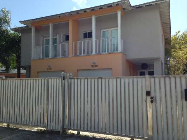 3742 SW 27 LN # 3742