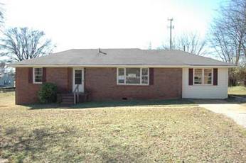 104 Ford St