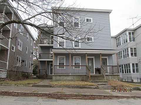 122 Bennett St
