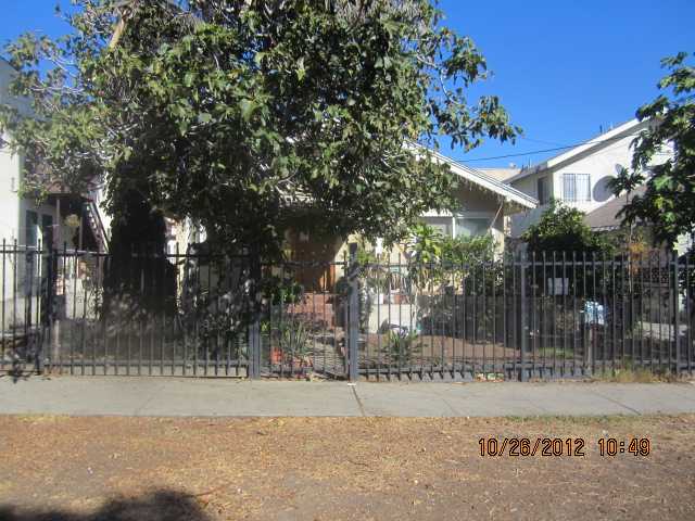 4271 Rosewood Ave