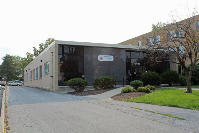 2439 Fairfield Ave