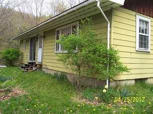 99 Bellows Falls Rd