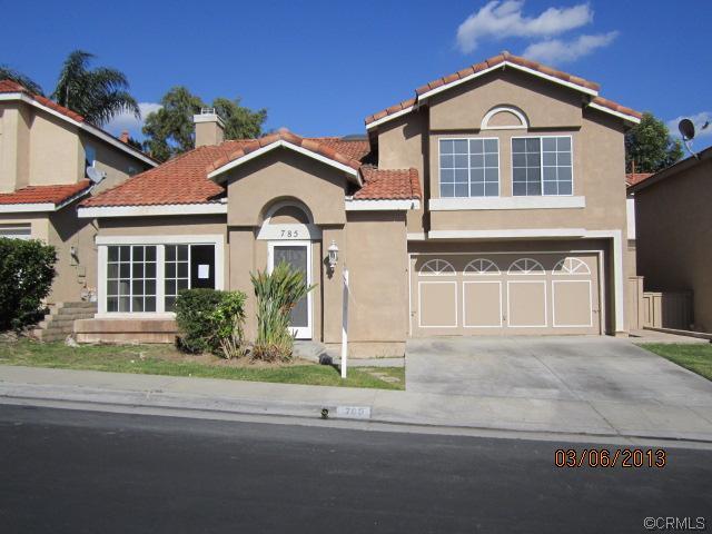 785 Silvestre Ct