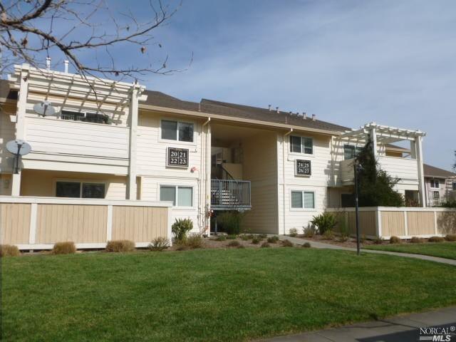 225 Burt St Apt 23