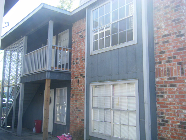 108 Limoges St