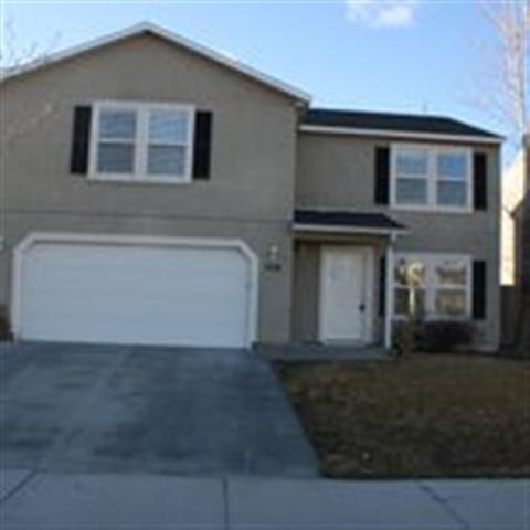 308 Middlepark Way