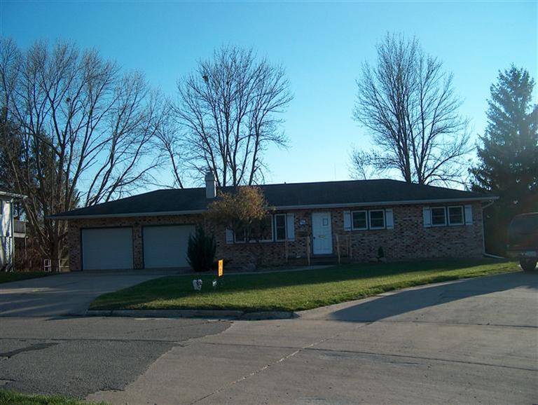 904 Arlington Dr