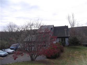 10 Canterbury Rd