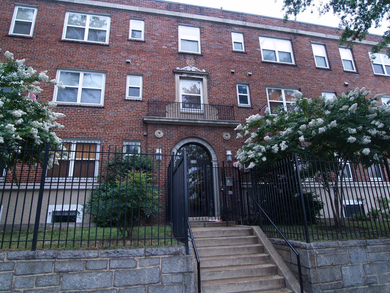 330 Rhode Island Avenue North East