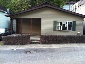 437 Peter St