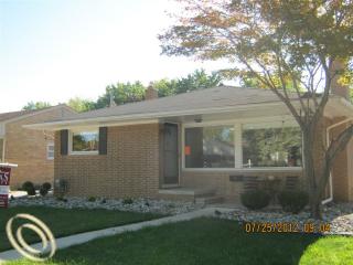 24708 Culver St