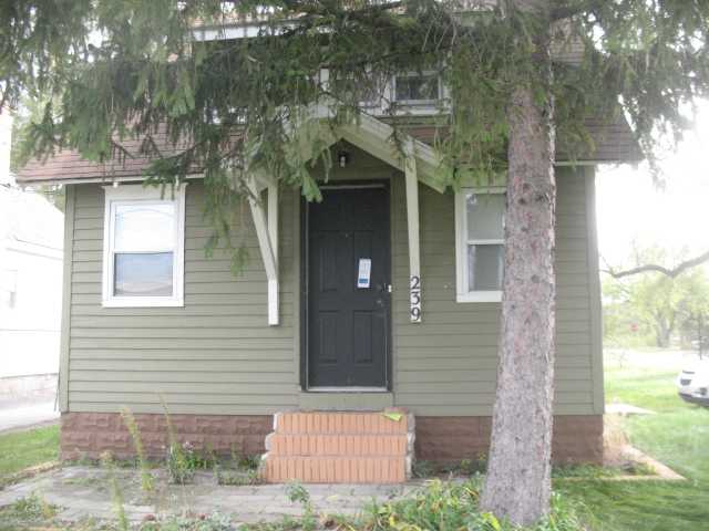 239 Detroit St