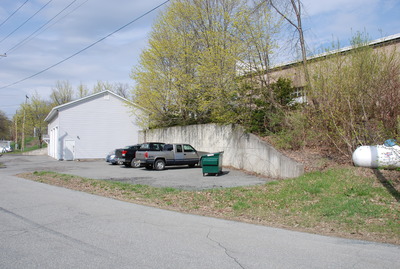 1 Commercial Dr