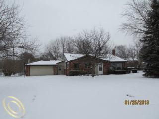 3932 Dill Dr