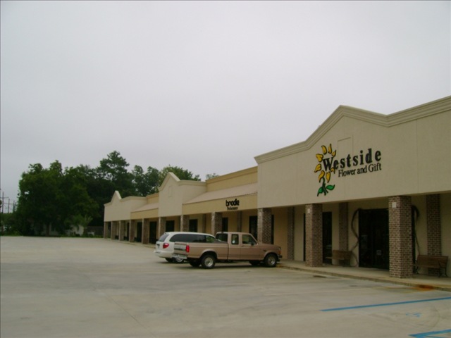 403 N. 6th St.