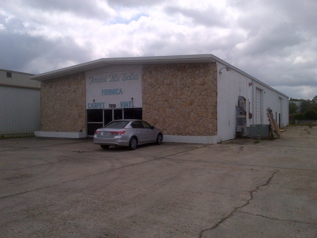7058 S. Choctaw Dr.