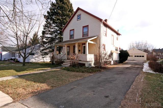 33 Woodland Ave