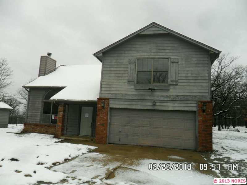 3735 Adams Rd