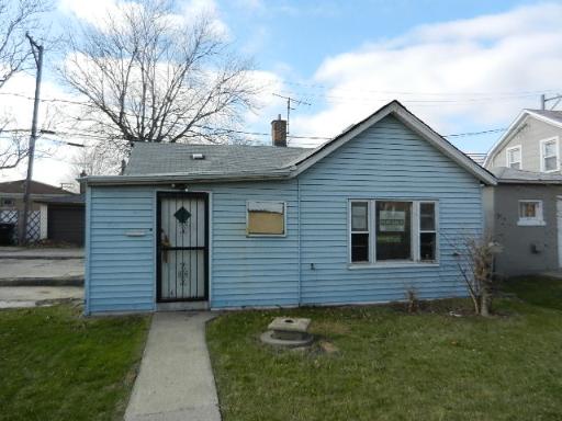 8640 S Constance Ave