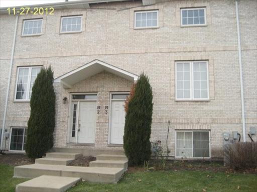 183 N East River Rd Unit B2