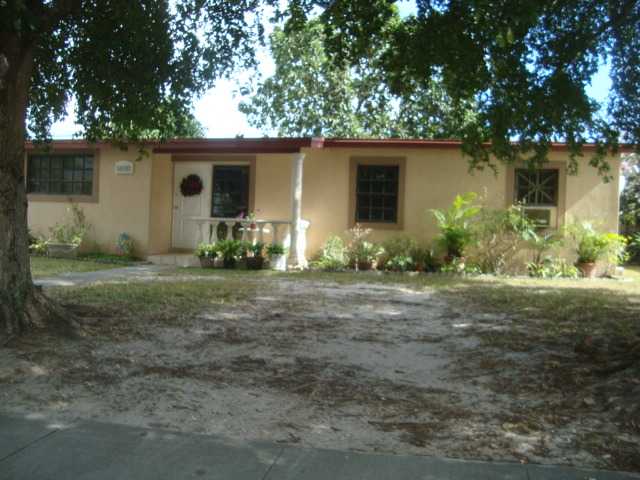 4601 SW 112 CT
