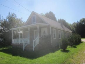 102 Jackson Ave