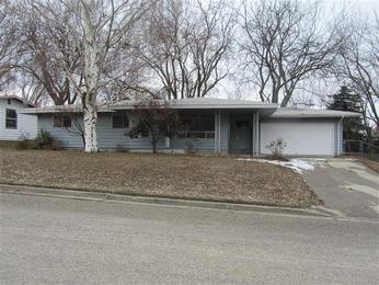 2020 Moss Drive